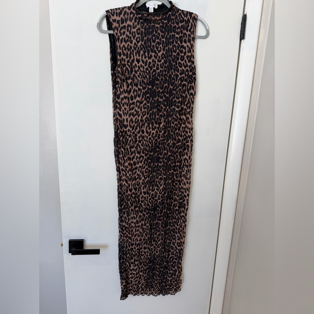 Topshop Leopard Print Sleeveless Mock Neck Midi Dress